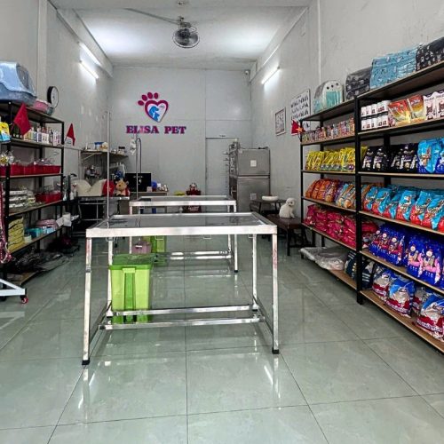 Không gian cửa hàng phòng khám thú y ELISA PET